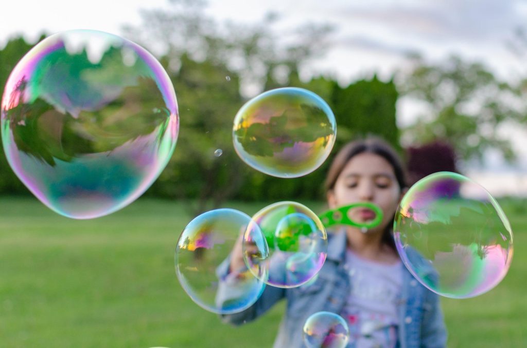 bubble-6249546_1920