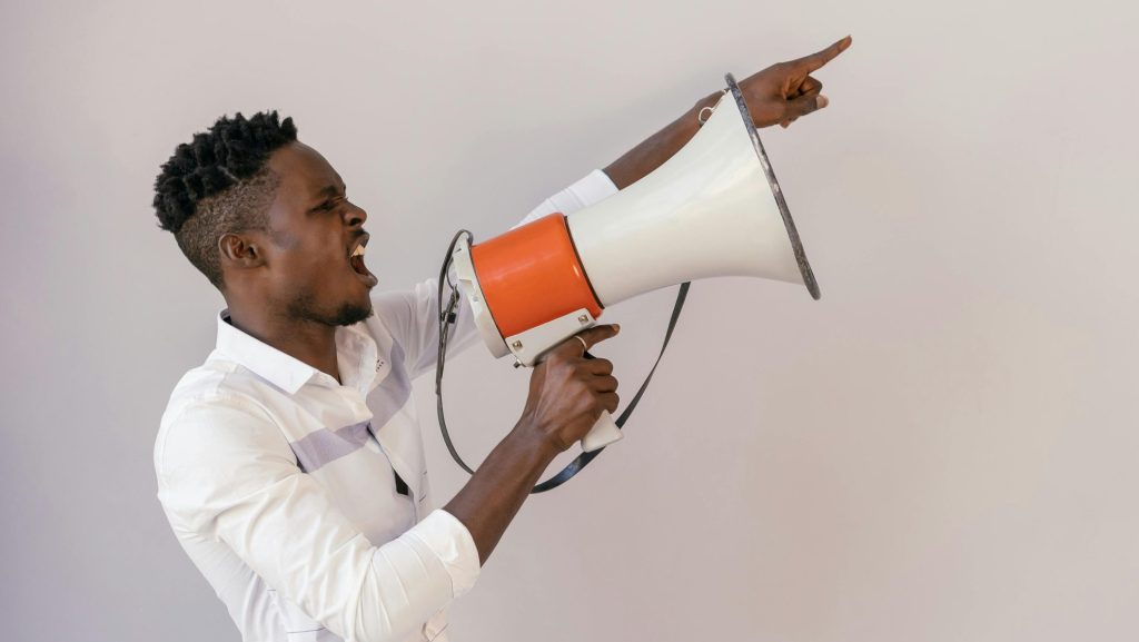 pexels-mikhail-nilov-8846008