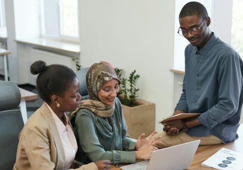 pexels-edmond-dantes-8550656